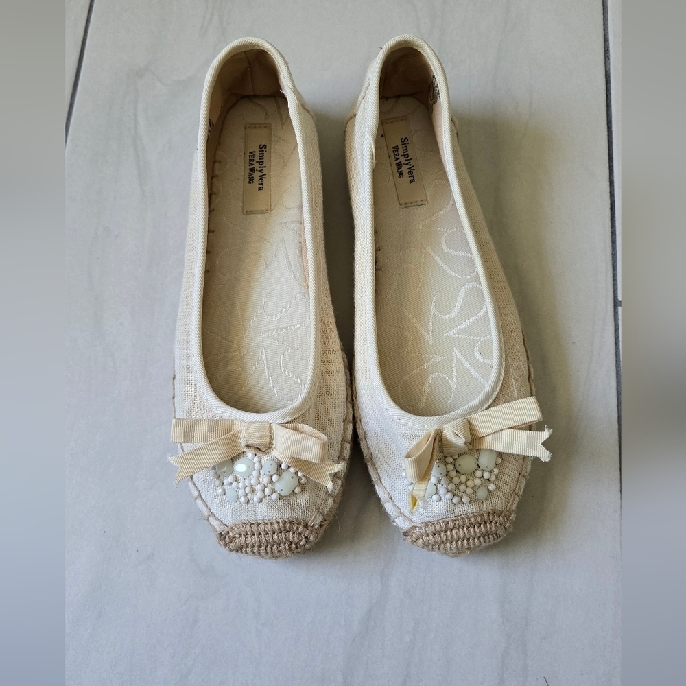 Simply Vera Wang Women's shoes size 6